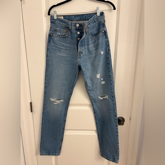 LEVI’S 501 - Picture 1 of 3
